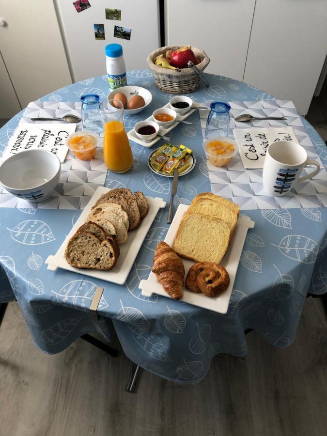 « Chez Annie » Bed & Breakfast Doué-la-Fontaine Екстериор снимка