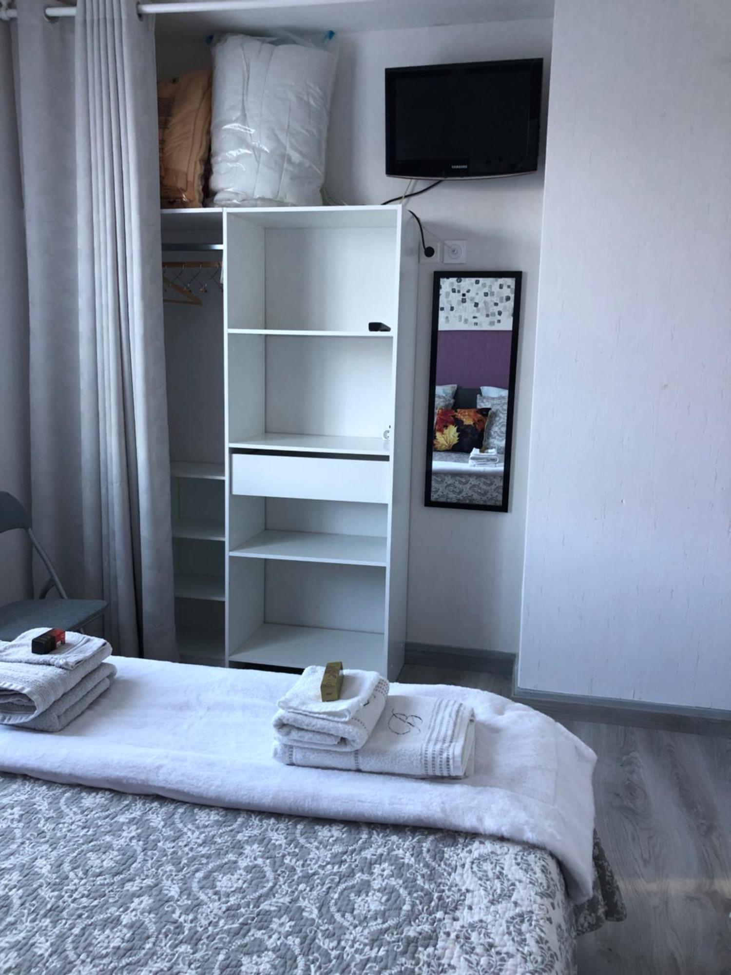 « Chez Annie » Bed & Breakfast Doué-la-Fontaine Екстериор снимка