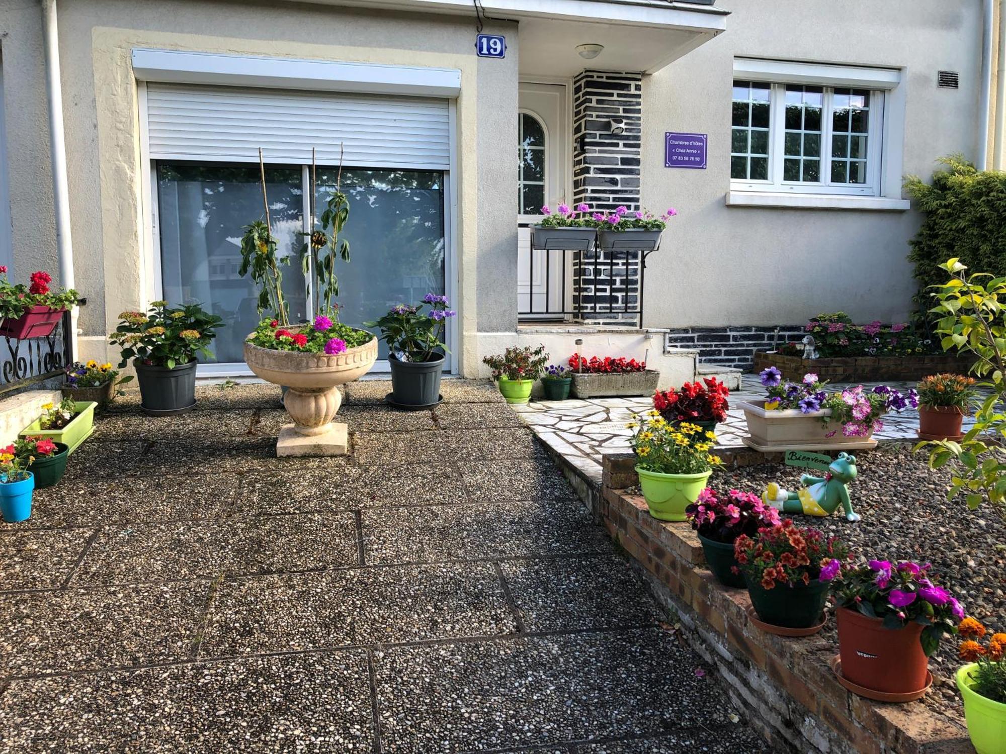 « Chez Annie » Bed & Breakfast Doué-la-Fontaine Екстериор снимка